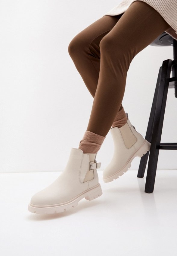 Ботинки Abricot