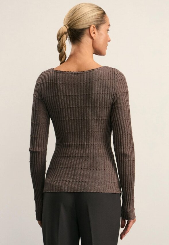 Джемпер Zarina