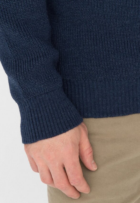 Свитер Стим