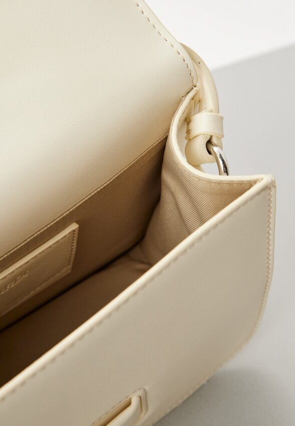 Сумка Trussardi