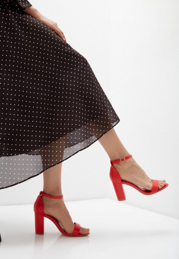 Босоножки Obba