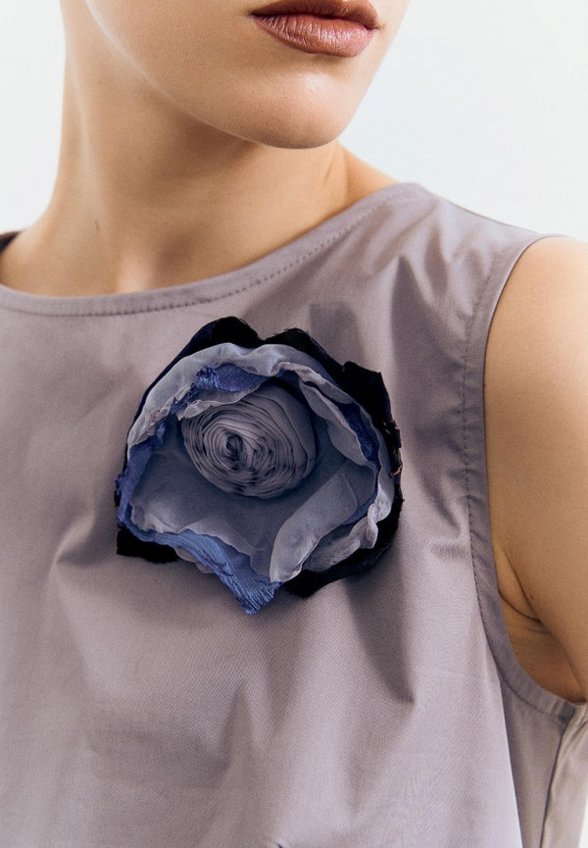 Топ и брошь Bymodno