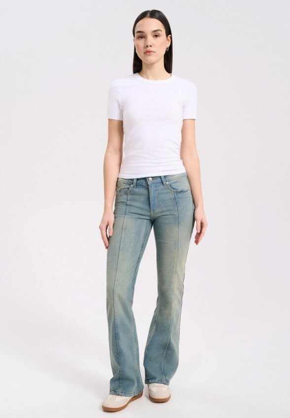 Джинсы Твое