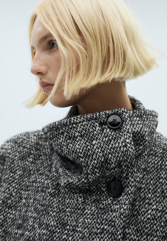 Полупальто Mango