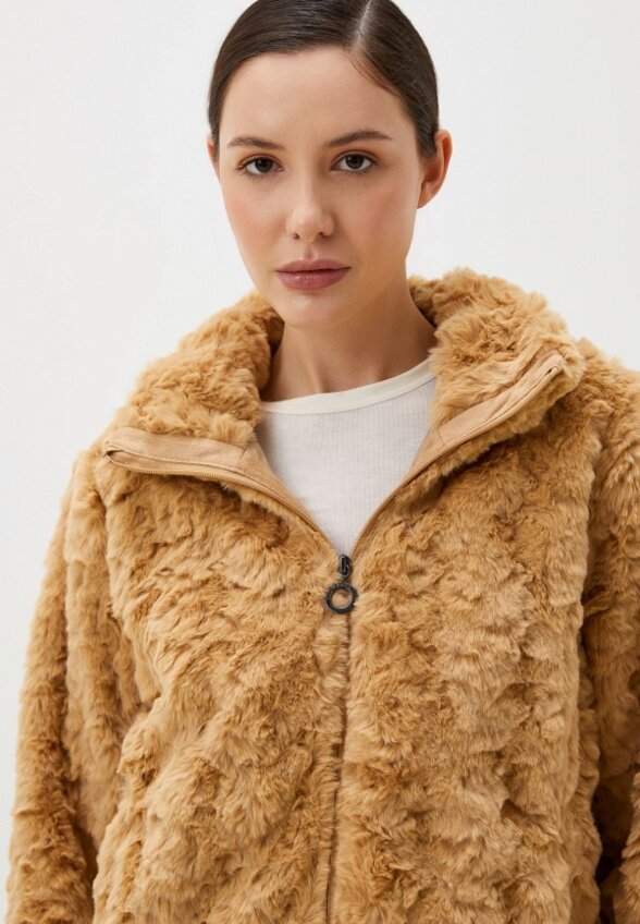 Куртка меховая Luhta