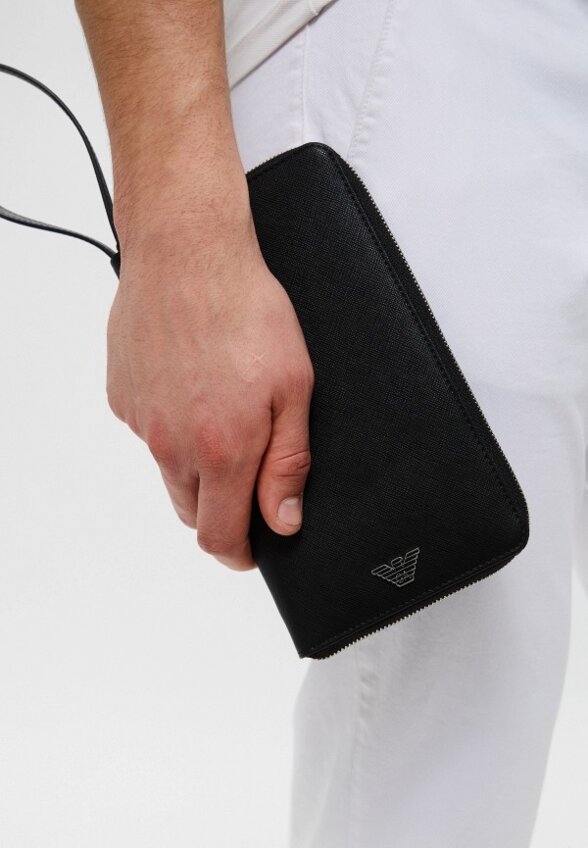 Кошелек Emporio Armani