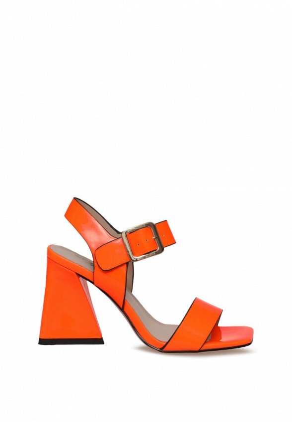 Босоножки El Tempo