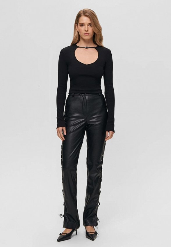 Джемпер Apiss