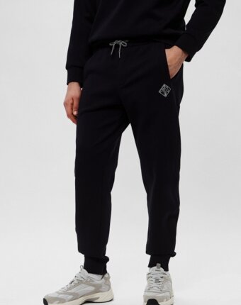 Брюки спортивные Armani Exchange мужчинам