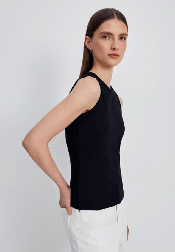 Майка Finn Flare