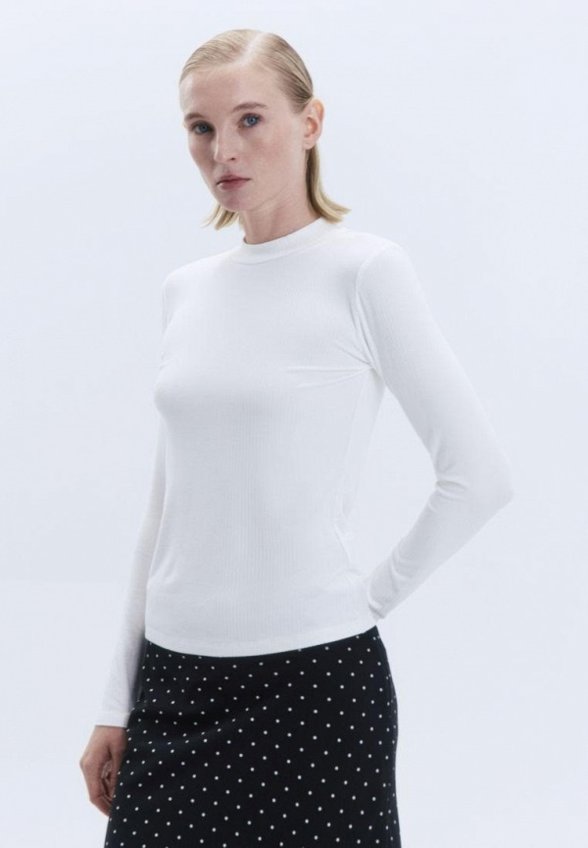 Лонгслив Befree