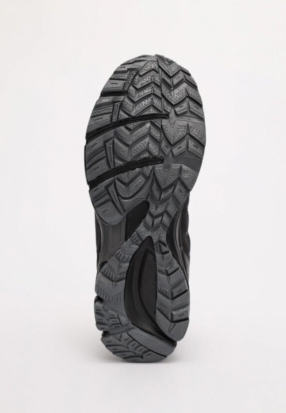 Кроссовки Baasploa