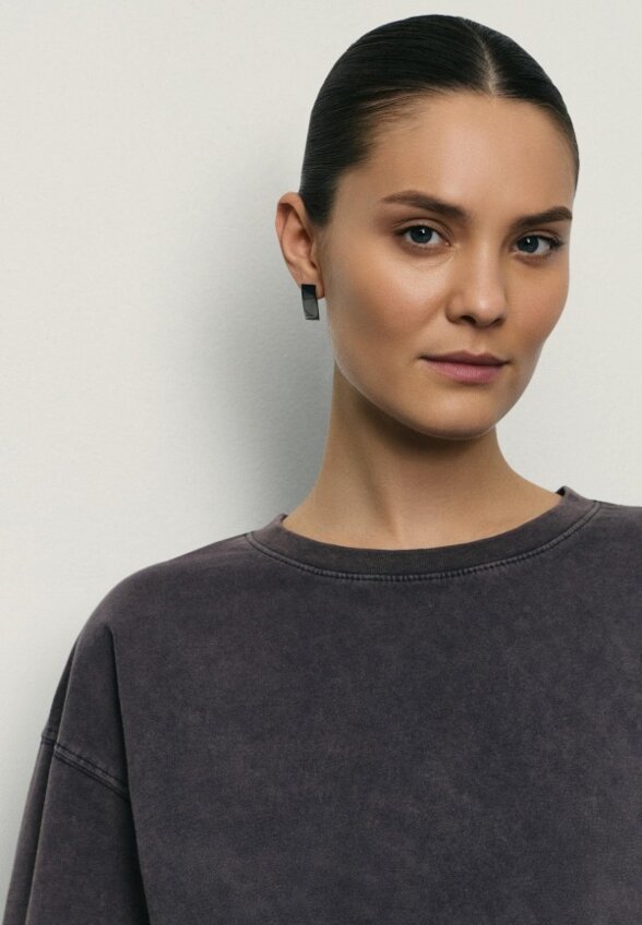 Футболка Zarina