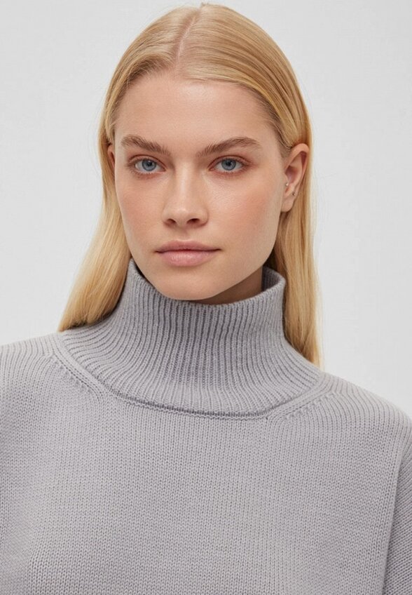 Свитер Aim Clo