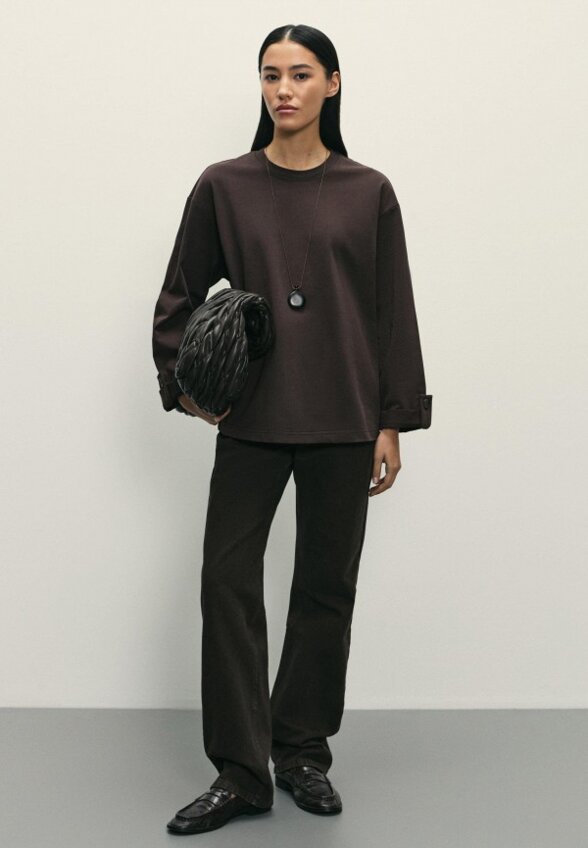 Лонгслив Zarina