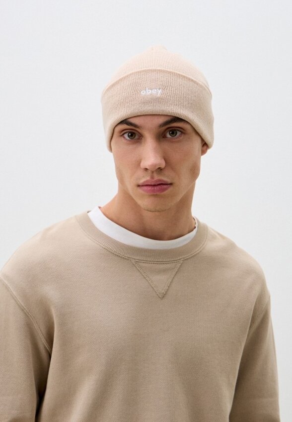 Шапка Obey
