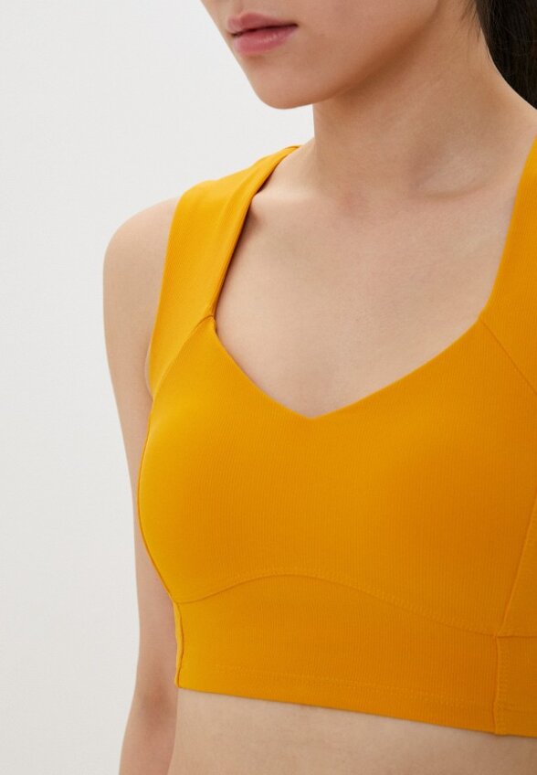 Топ спортивный Nativos