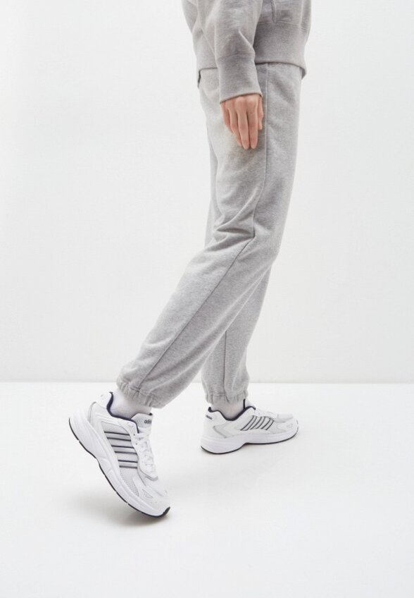Кроссовки adidas