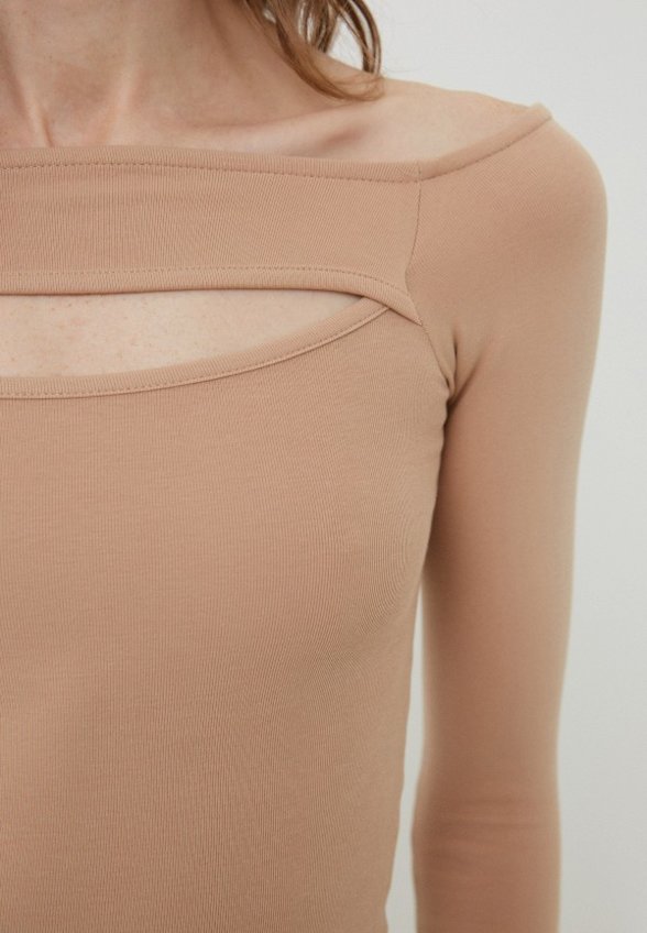 Лонгслив Fadas