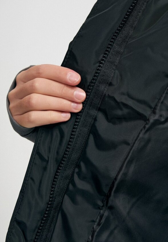 Жилет утепленный Твое