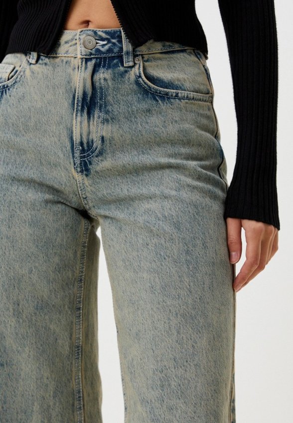 Джинсы Terranova