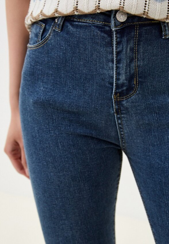 Джинсы Vitacci