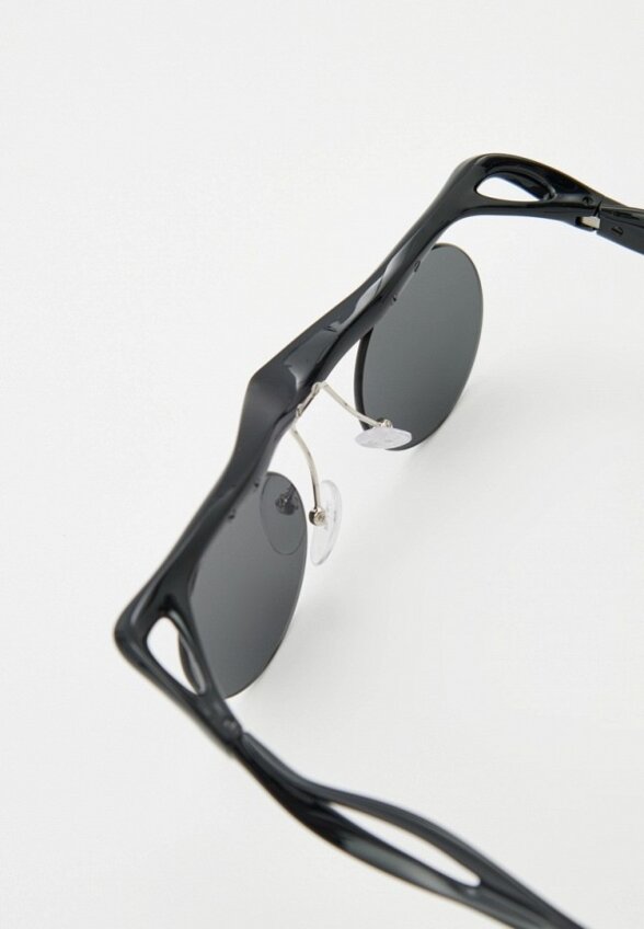 Очки солнцезащитные Prada