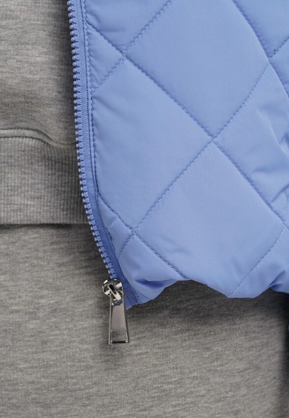 Пуховик Твое