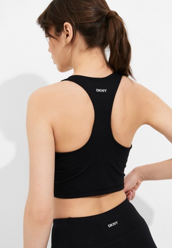 Топ DKNY