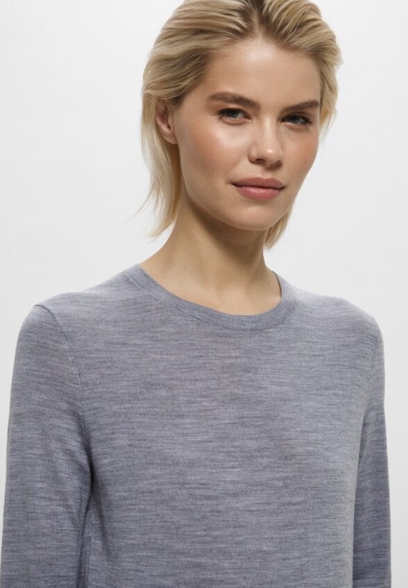 Джемпер Theory