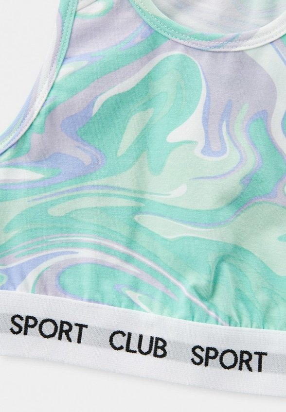 Костюм спортивный Mark Formelle