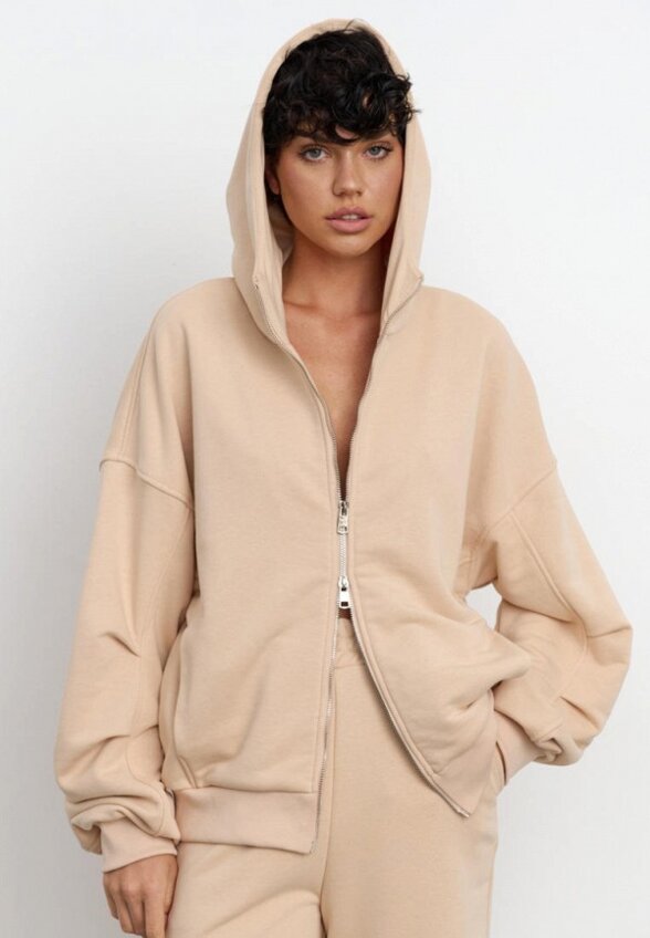 Толстовка Darsi.studio