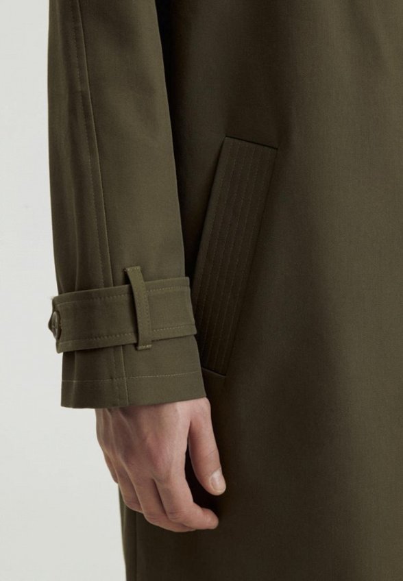 Плащ All We Need