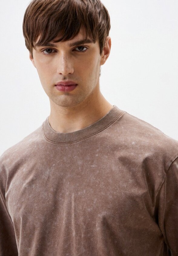 Футболка Minaku