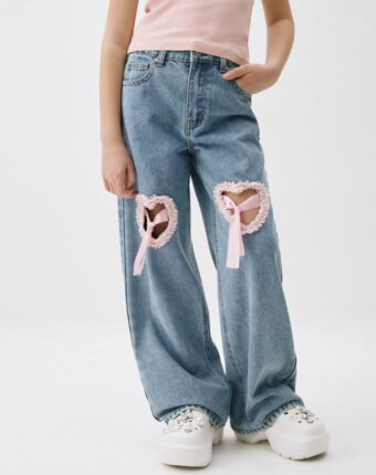 Джинсы WIDE LEG с вырезом в форме сердца детям