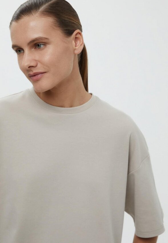 Футболка Finn Flare