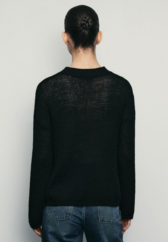 Джемпер Zarina