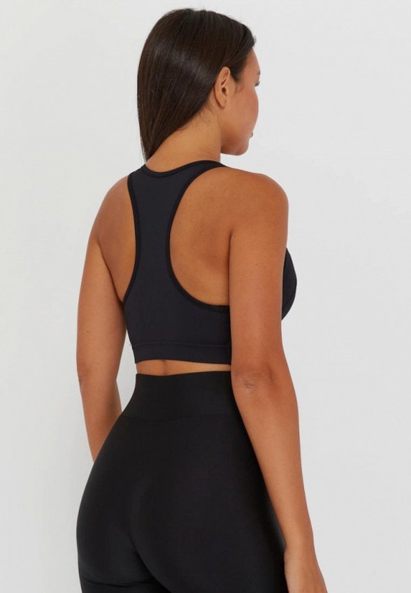 Топ спортивный RebelPro