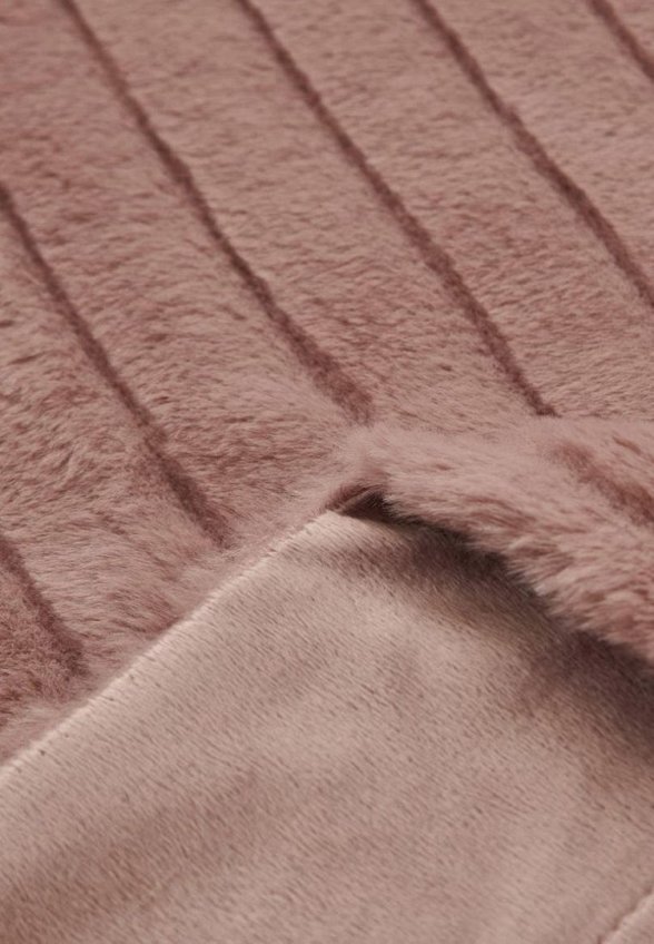 Покрывало Sofi De Marko