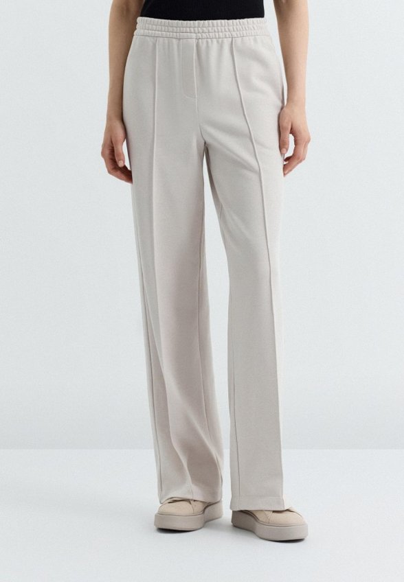 Брюки спортивные Charuel