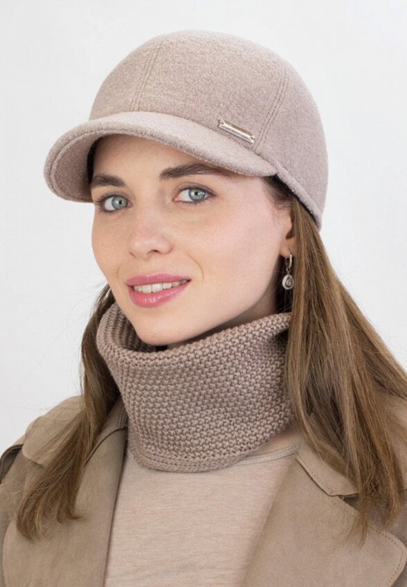 Кепка и снуд Сиринга