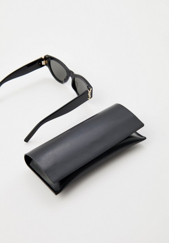 Очки солнцезащитные Saint Laurent