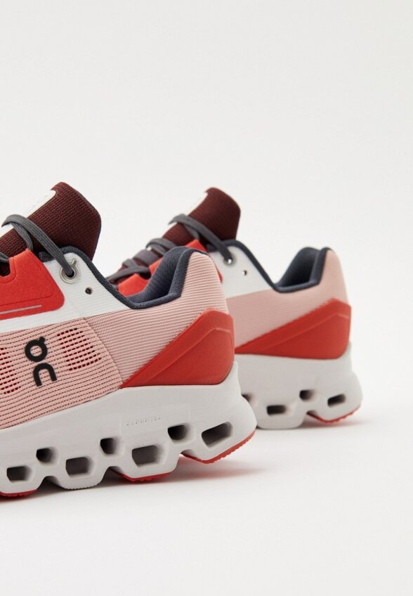 Кроссовки On