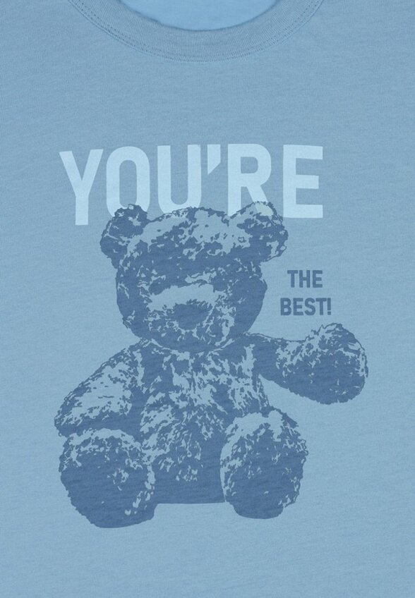 Футболка Апрель