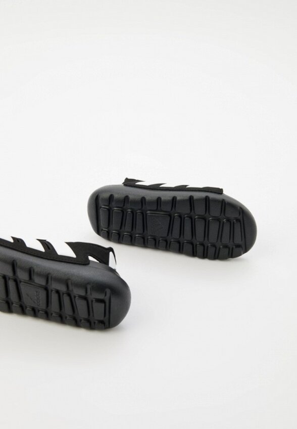 Сандалии adidas