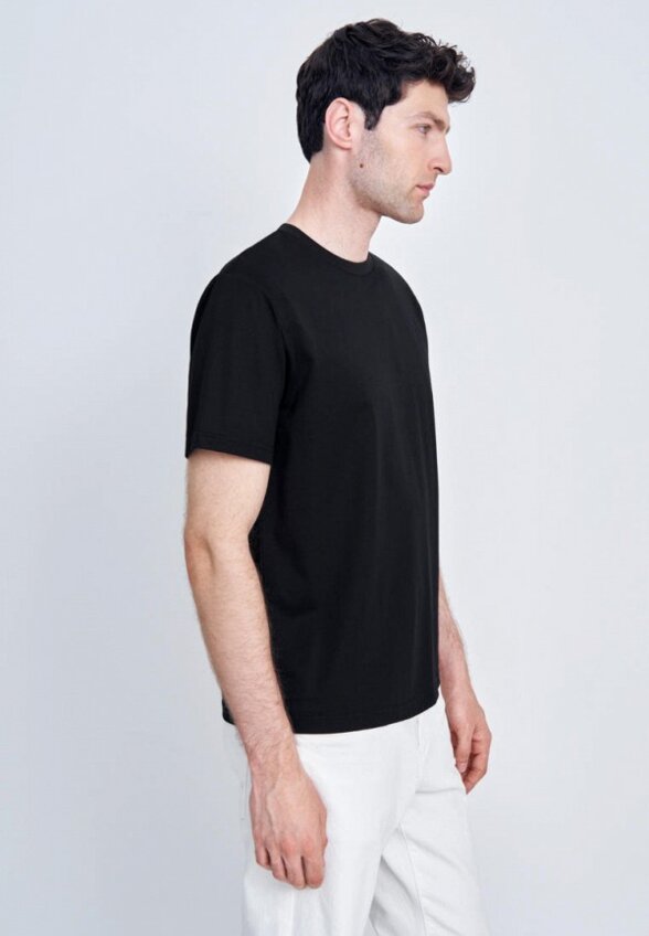 Футболка Finn Flare