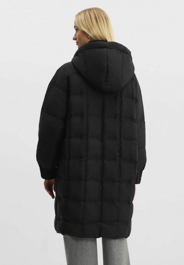 Пуховик Helena Vera