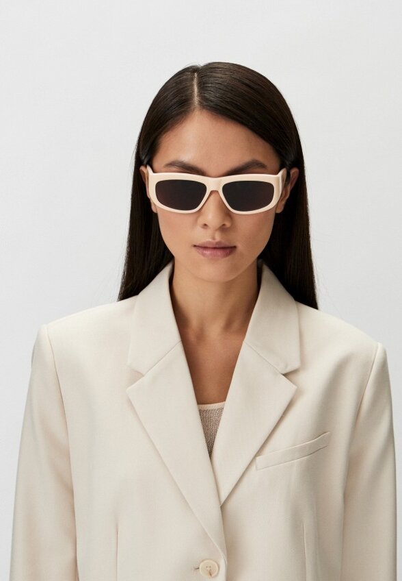 Очки солнцезащитные Jacquemus