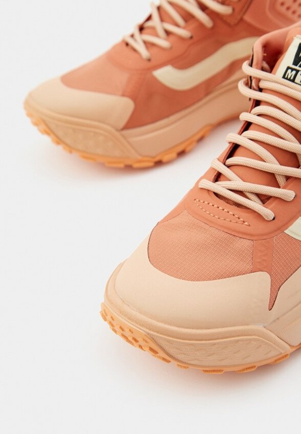 Кроссовки Vans