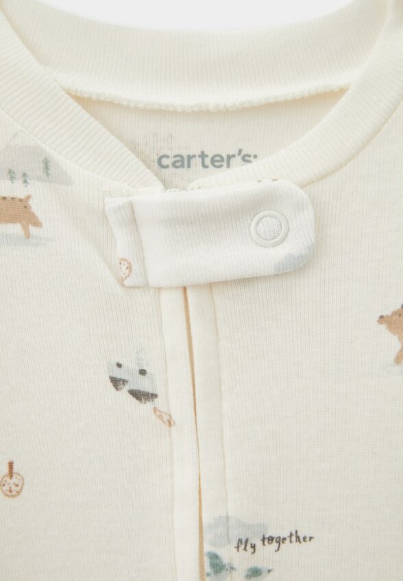 Комбинезон и шапка Carter’s